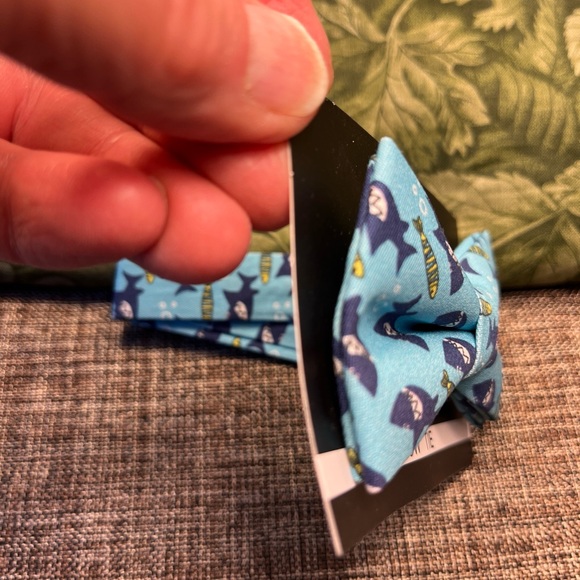 77-PTT New Never Used  OCIA Handmade Toddlers Blue Sharks Bow Tie High Quality - Picture 3 of 7